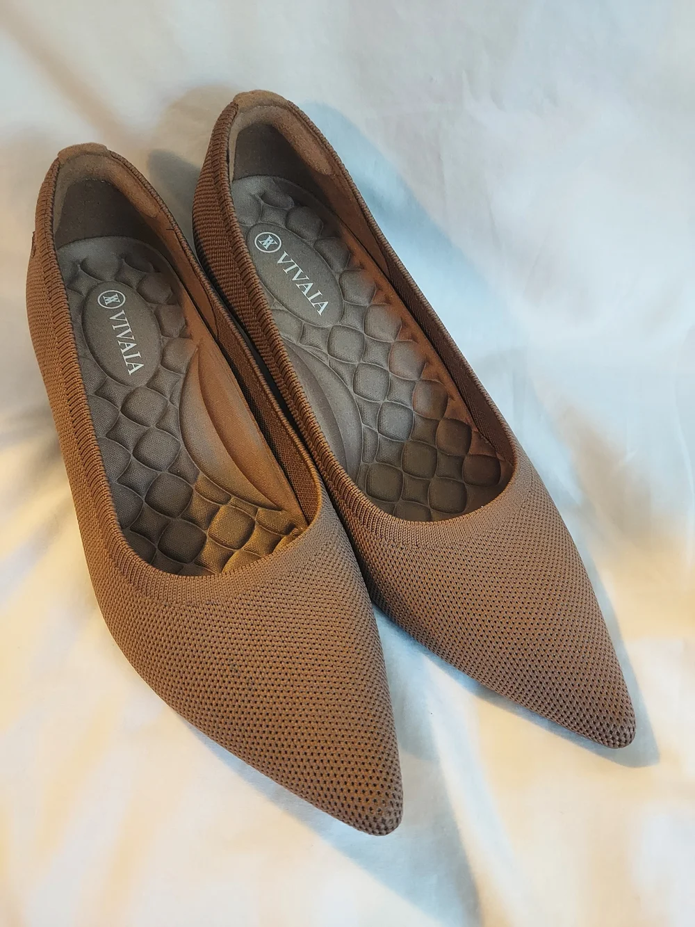 VIVAIA Aria Wedge 2.0 Pointed-Toe Knit Wedge Heels in Almond / Tan